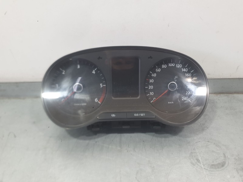 Recambio de cuadro instrumentos para volkswagen polo v (6r1, 6c1) 1.6 tdi referencia OEM IAM 6R0920861F  
