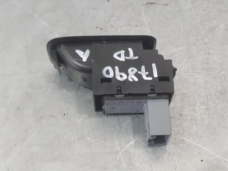 Recambio de mando elevalunas trasero derecho para volkswagen polo v (6r1, 6c1) 1.6 tdi referencia OEM IAM 7L6959855BREH  