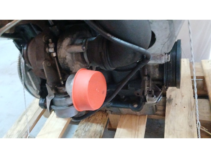 Recambio de motor completo para volkswagen golf v (1k1) 1.9 tdi referencia OEM IAM BKC 03G100098V 