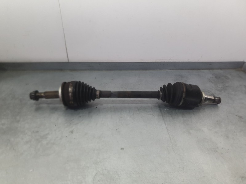 Recambio de transmision delantera izquierda para toyota auris (_e15_) 1.4 (zze150_) referencia OEM IAM 4342002611  