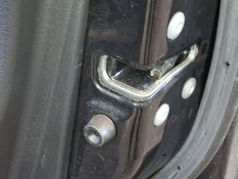 Recambio de cerradura puerta delantera derecha para toyota auris (_e18_) 1.8 hybrid (zwe186_) referencia OEM IAM 6903005130  