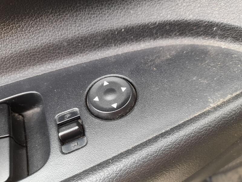 Recambio de mando elevalunas delantero izquierdo para hyundai i20 iii (bc3, bi3) 1.0 t-gdi referencia OEM IAM 93571Q00104X C/MAN