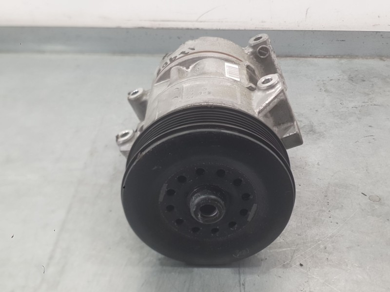 Recambio de compresor aire acondicionado para toyota auris (_e15_) 1.4 (zze150_) referencia OEM IAM 8831002540  