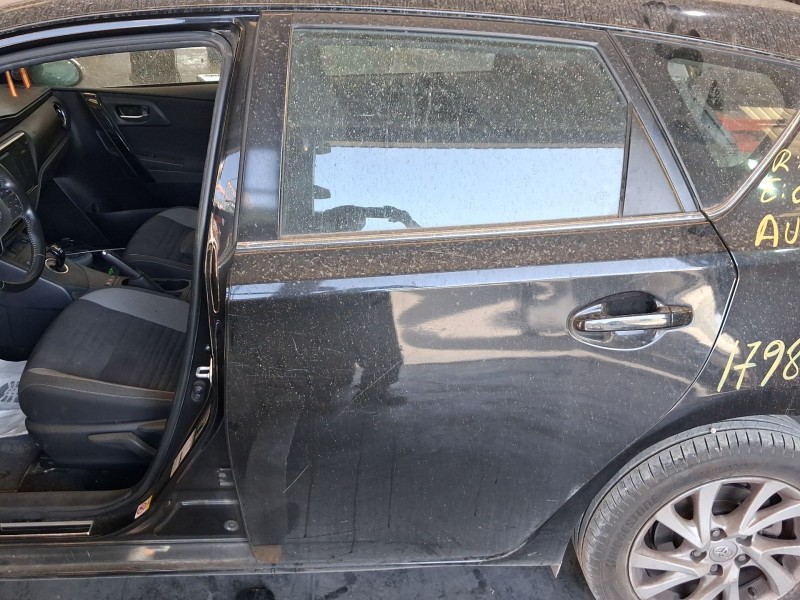 Recambio de puerta trasera izquierda para toyota auris (_e18_) 1.8 hybrid (zwe186_) referencia OEM IAM 6700402380  