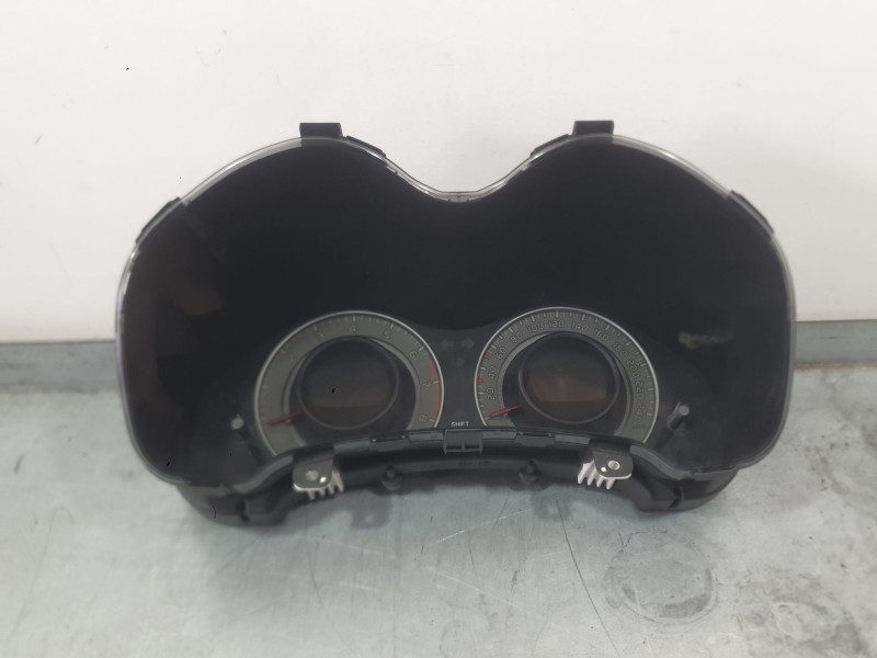Recambio de cuadro instrumentos para toyota auris (_e15_) 1.4 (zze150_) referencia OEM IAM 8380002L52  