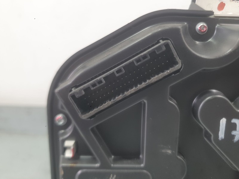 Recambio de cuadro instrumentos para toyota auris (_e15_) 1.4 (zze150_) referencia OEM IAM 8380002L52  