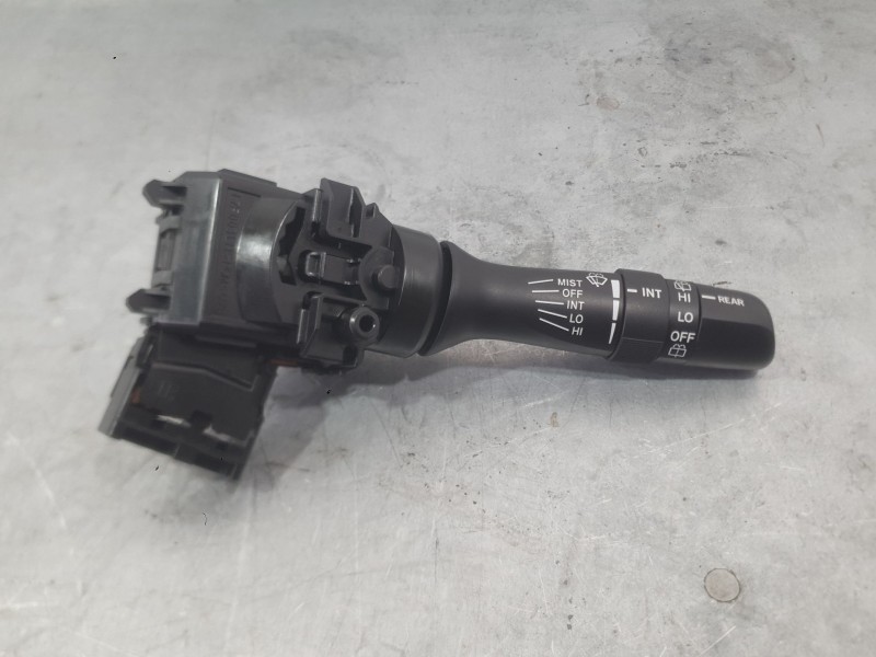 Recambio de mando limpia para toyota auris (_e15_) 1.4 (zze150_) referencia OEM IAM   