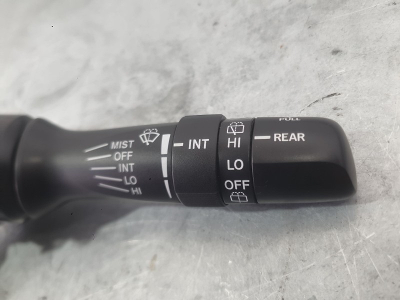 Recambio de mando limpia para toyota auris (_e15_) 1.4 (zze150_) referencia OEM IAM   
