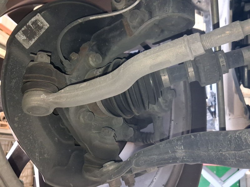 Recambio de mangueta delantera izquierda para toyota auris (_e18_) 1.8 hybrid (zwe186_) referencia OEM IAM 4321205090  