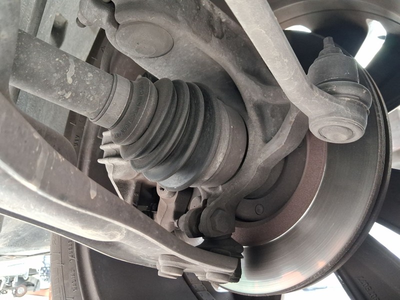 Recambio de mangueta delantera derecha para citroën c3 iii (sx) 1.2 vti 82 referencia OEM IAM 1607557580  