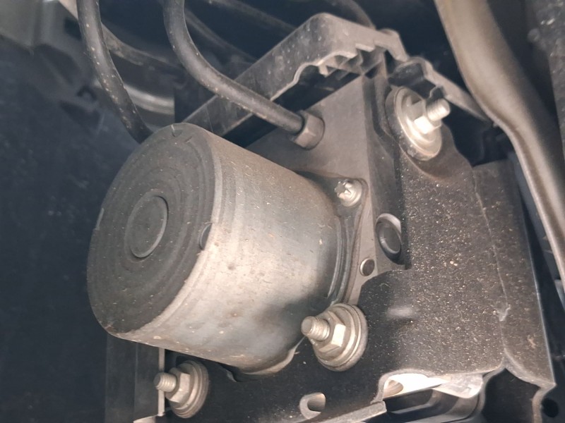 Recambio de abs para citroën c3 iii (sx) 1.2 vti 82 referencia OEM IAM 1649127980  
