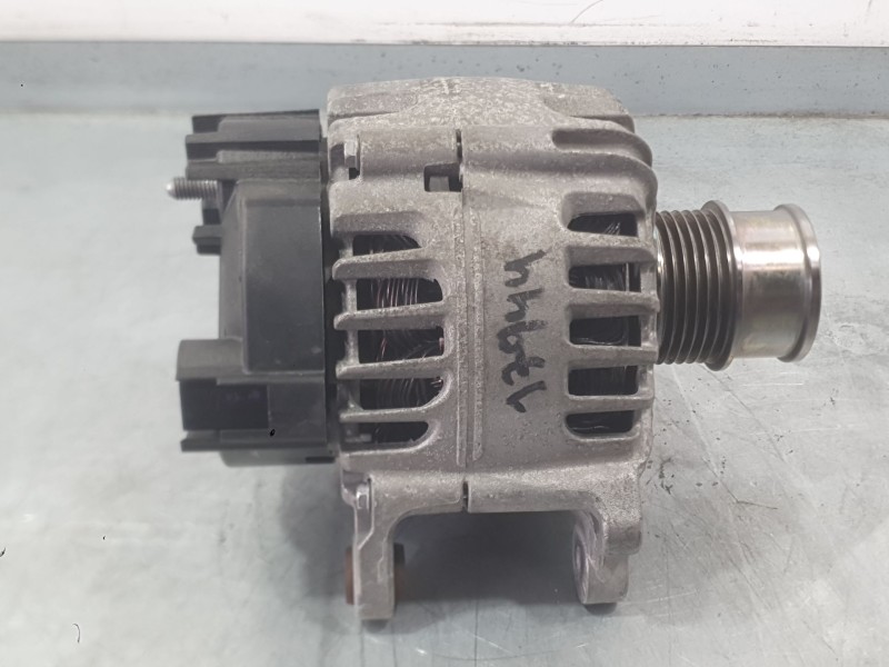 Recambio de alternador para seat ibiza v (kj1, kjg) 1.0 tsi referencia OEM IAM 04E903015  