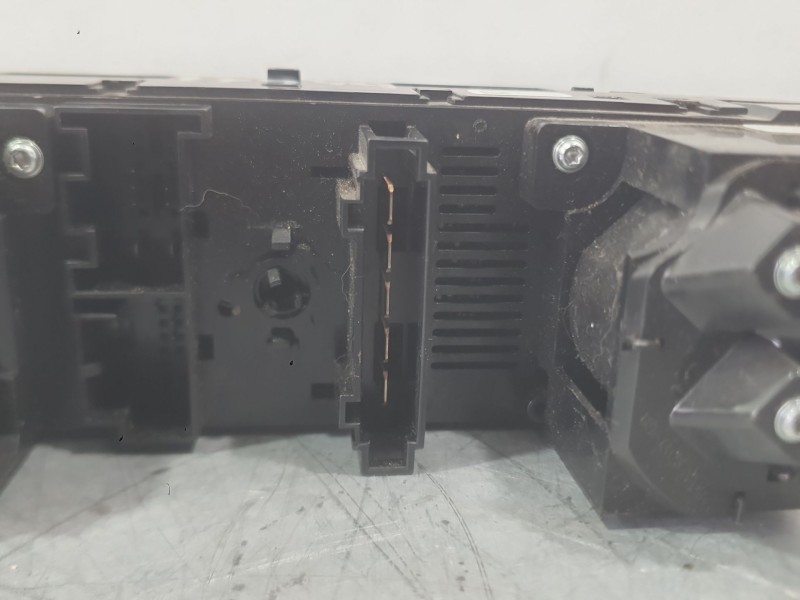 Recambio de mando calefaccion / aire acondicionado para seat ibiza v (kj1, kjg) 1.0 tsi referencia OEM IAM 6F1820045HCZH  