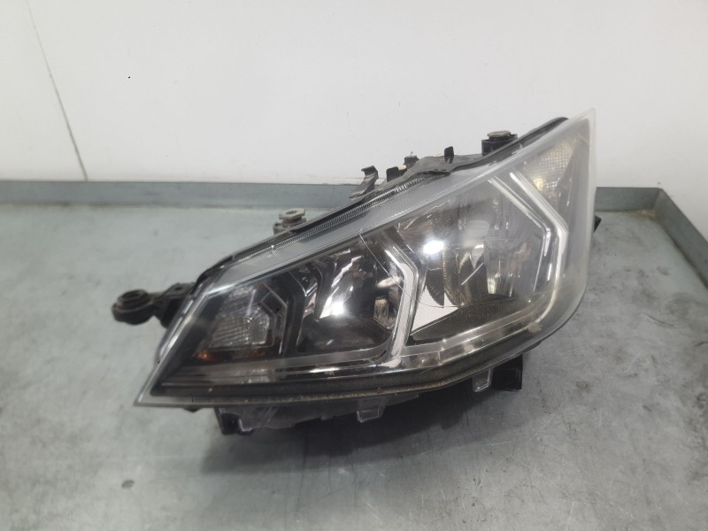 Recambio de faro izquierdo para seat ibiza v (kj1, kjg) 1.0 tsi referencia OEM IAM 6F1941005D  