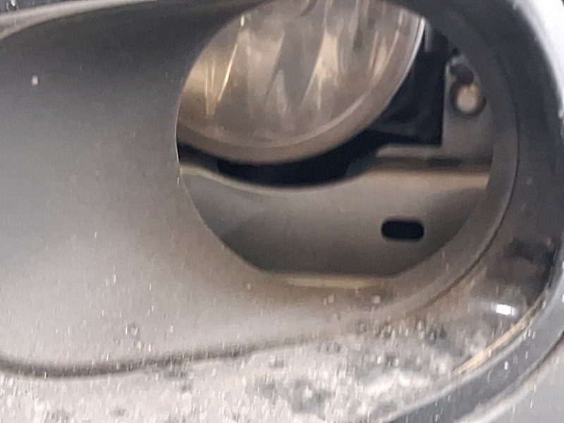 Recambio de faro antiniebla izquierdo para citroën c3 iii (sx) 1.2 vti 82 referencia OEM IAM 9685425280  