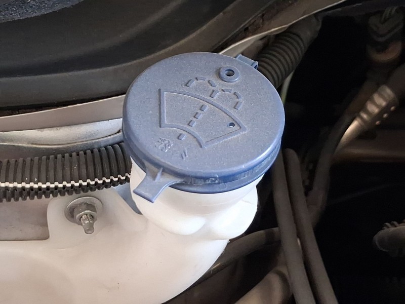Recambio de deposito limpia para citroën c3 iii (sx) 1.2 vti 82 referencia OEM IAM 6431N6  
