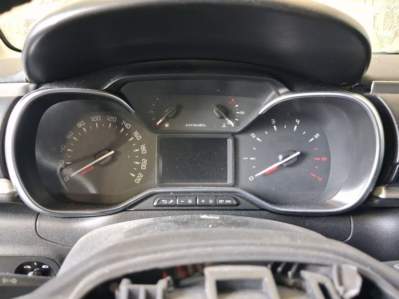 Recambio de cuadro instrumentos para citroën c3 iii (sx) 1.2 vti 82 referencia OEM IAM 9813361680  