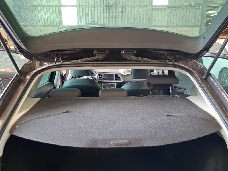 Recambio de bandeja trasera para seat leon (5f1) 1.4 tsi referencia OEM IAM 5F4867769A6E8  