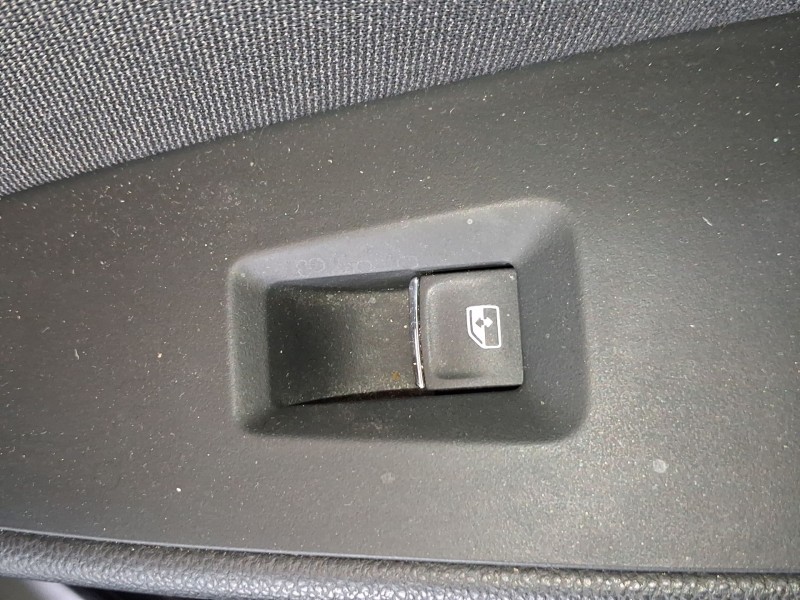 Recambio de mando elevalunas delantero derecho para seat leon (5f1) 1.4 tsi referencia OEM IAM 5G0959855RIHA  
