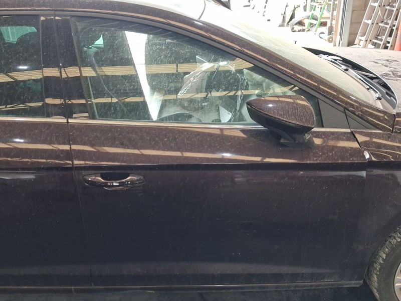 Recambio de puerta delantera derecha para seat leon (5f1) 1.4 tsi referencia OEM IAM 5F4831056A  