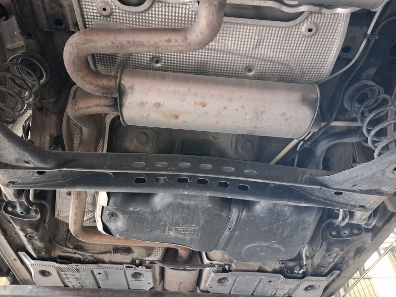 Recambio de puente trasero para seat leon (5f1) 1.4 tsi referencia OEM IAM 5Q0501049BH  