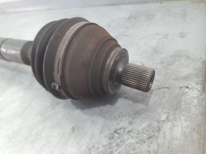 Recambio de transmision delantera derecha para volkswagen tiguan (5n_) 2.0 tdi referencia OEM IAM 5N0407766B 5N0407762FX 