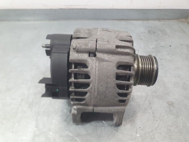 Recambio de alternador para renault clio iv (bh_) 1.5 dci 90 referencia OEM IAM 231002878R 231008918R 