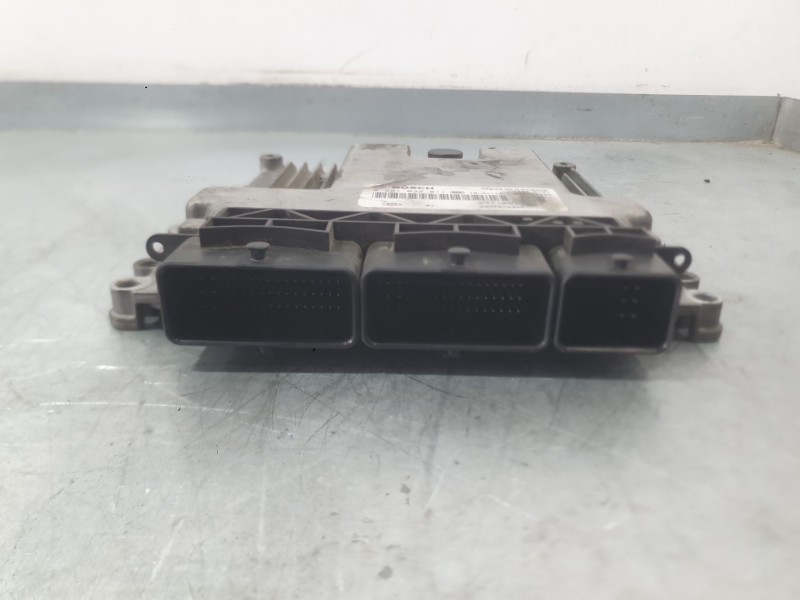 Recambio de centralita motor uce para renault clio iv (bh_) 1.5 dci 90 referencia OEM IAM 237102748R  