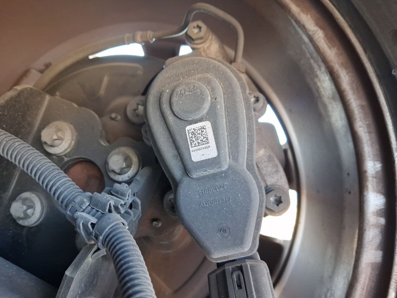 Recambio de pinza freno trasera derecha para renault megane iv hatchback (b9a/m/n_) 1.2 tce 130 (b9mr) referencia OEM IAM 440019