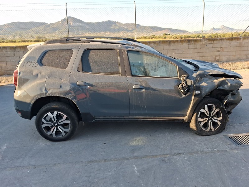 dacia duster (hm_) del año 2023