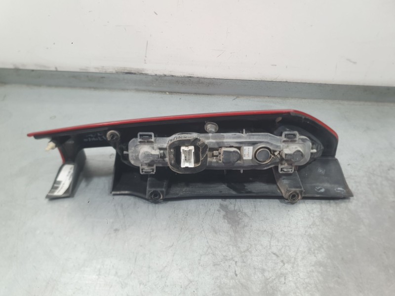 Recambio de piloto trasero izquierdo para renault kangoo / grand kangoo ii (kw0/1_) 1.5 dci 75 (kw07, kw10, kw04) referencia OEM