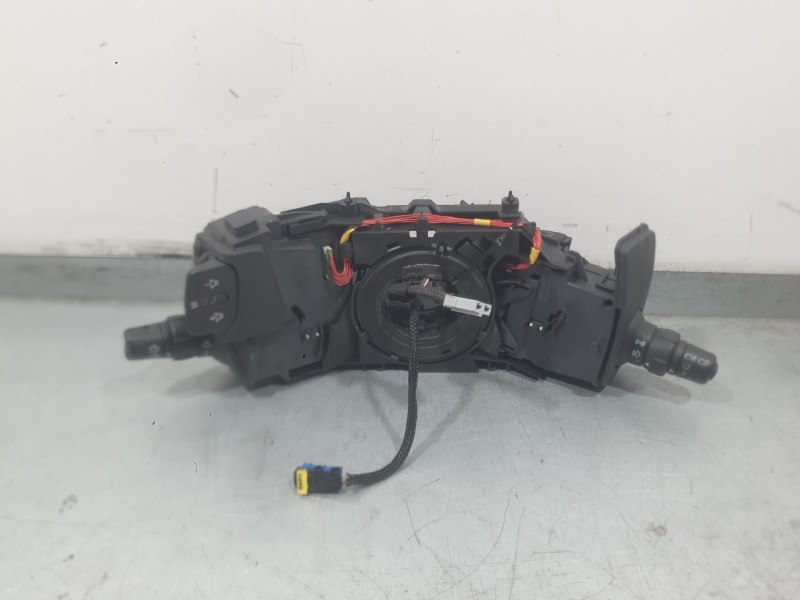 Recambio de mando luces y limpia para renault kangoo / grand kangoo ii (kw0/1_) 1.5 dci 75 (kw07, kw10, kw04) referencia OEM IAM