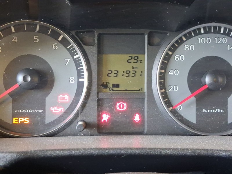 mitsubishi colt vi (z3_a, z2_a) del año 2011