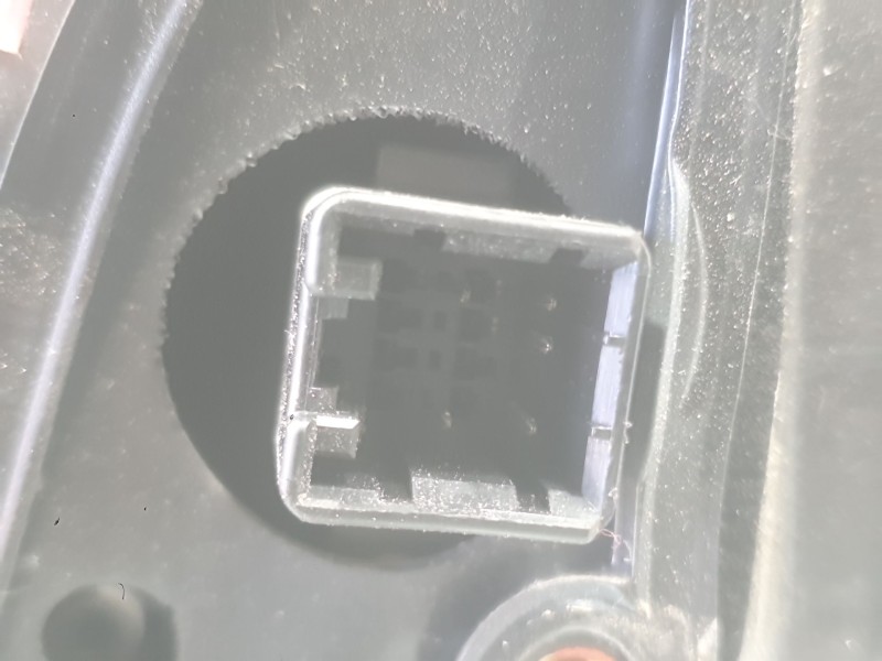 Recambio de retrovisor derecho para kia carens i monospace (fc, fj) 1.8 i referencia OEM IAM 0K2HB69120  
