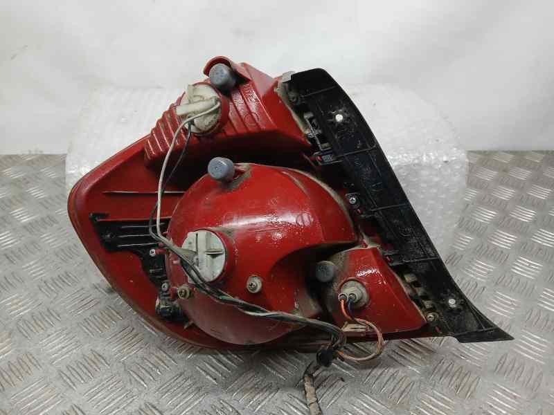 Recambio de piloto trasero derecho para hyundai accent (lc) gl 5p referencia OEM IAM 92402257  