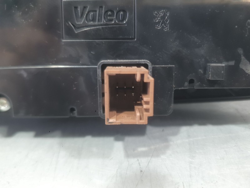 Recambio de mando climatizador para peugeot 508 i (8d_) 2.0 hdi referencia OEM IAM   