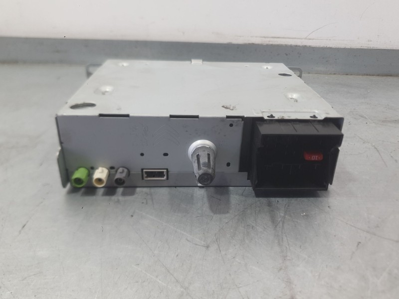 Recambio de sistema audio / radio cd para peugeot 508 i (8d_) 2.0 hdi referencia OEM IAM 98023792XZ C/MANDOS CLIMATIZADOR 