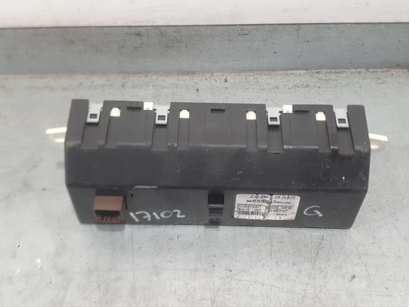Recambio de pantalla multifuncion para peugeot 508 i (8d_) 2.0 hdi referencia OEM IAM   