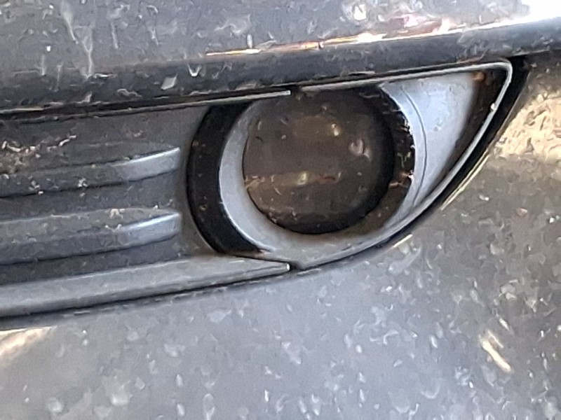 Recambio de faro antiniebla izquierdo para mazda cx-5 (kf) 2.2 d referencia OEM IAM B63B51690  