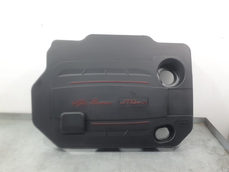 Recambio de tapa motor para alfa romeo giulietta (940_) 1.6 jtdm (940fxd1a) referencia OEM IAM 55261368  
