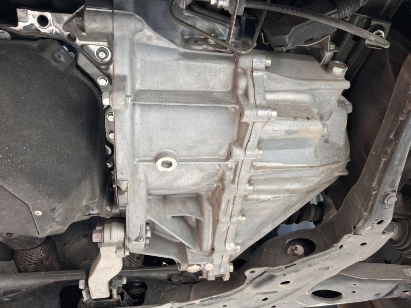 Recambio de caja cambios para mazda cx-5 (kf) 2.2 d referencia OEM IAM D65103000  