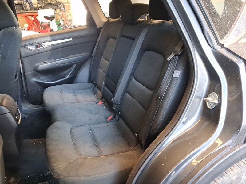 Recambio de asientos traseros para mazda cx-5 (kf) 2.2 d referencia OEM IAM   
