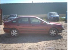 RENAULT LAGUNA (B56)