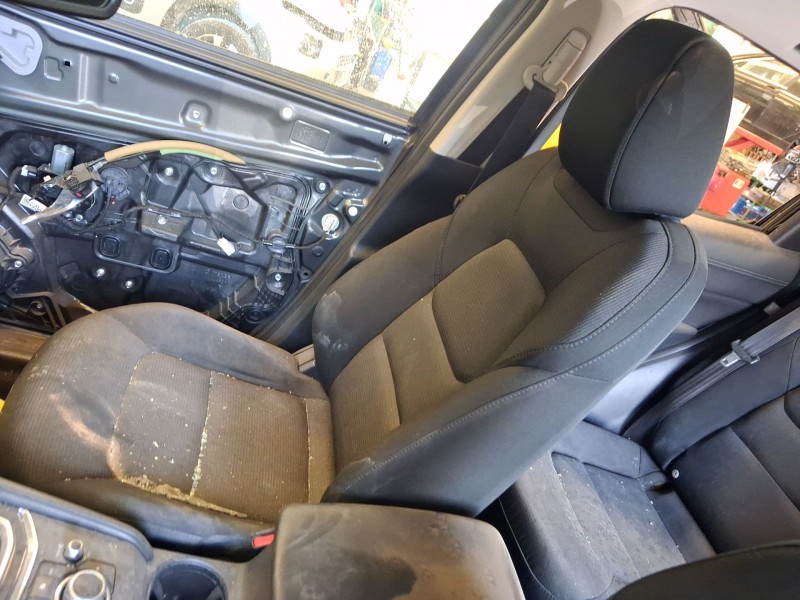 Recambio de asiento delantero derecho para mazda cx-5 (kf) 2.2 d referencia OEM IAM  C/AIRBAG 