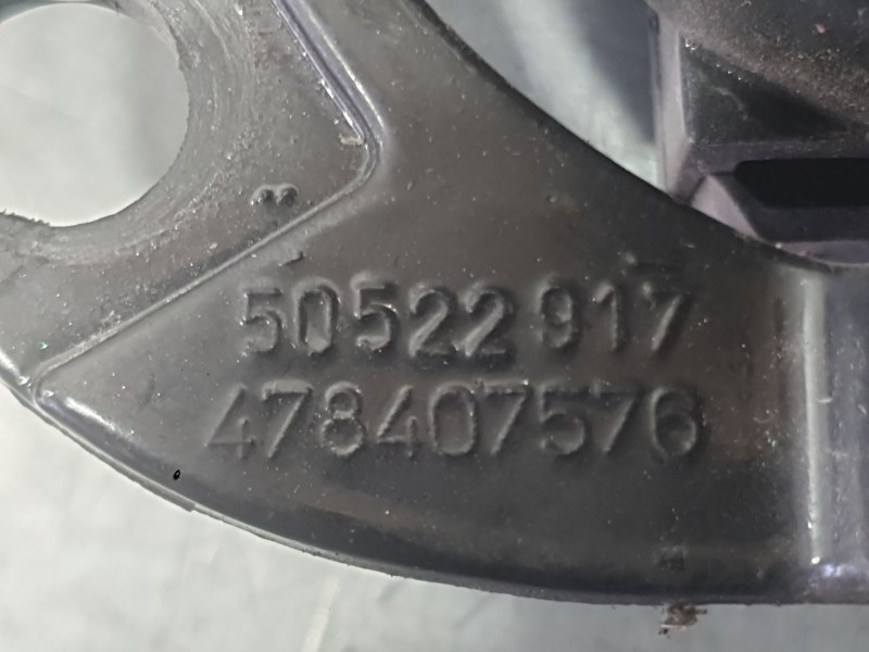Recambio de faro antiniebla derecho para alfa romeo giulietta (940_) 1.6 jtdm (940fxd1a) referencia OEM IAM 50553939  