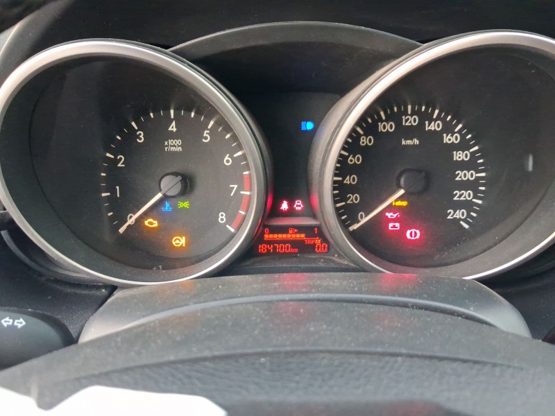 mazda 5 (cw) del año 2011