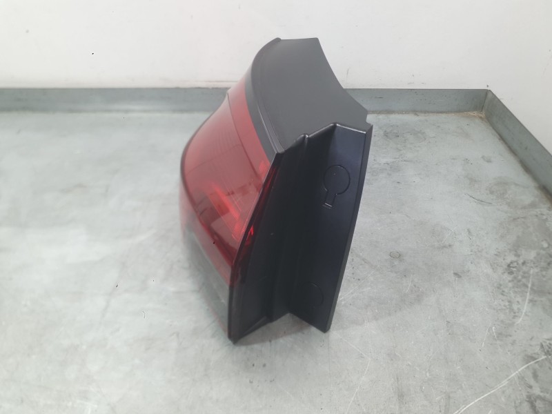 Recambio de piloto trasero izquierdo exterior para opel zafira tourer c (p12) 1.6 cdti (75) referencia OEM IAM 39033314  