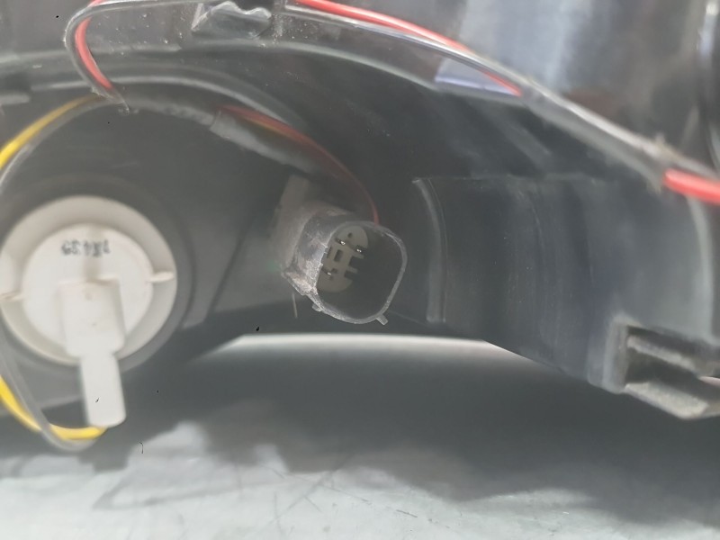 Recambio de piloto trasero izquierdo exterior para opel zafira tourer c (p12) 1.6 cdti (75) referencia OEM IAM 39033314  