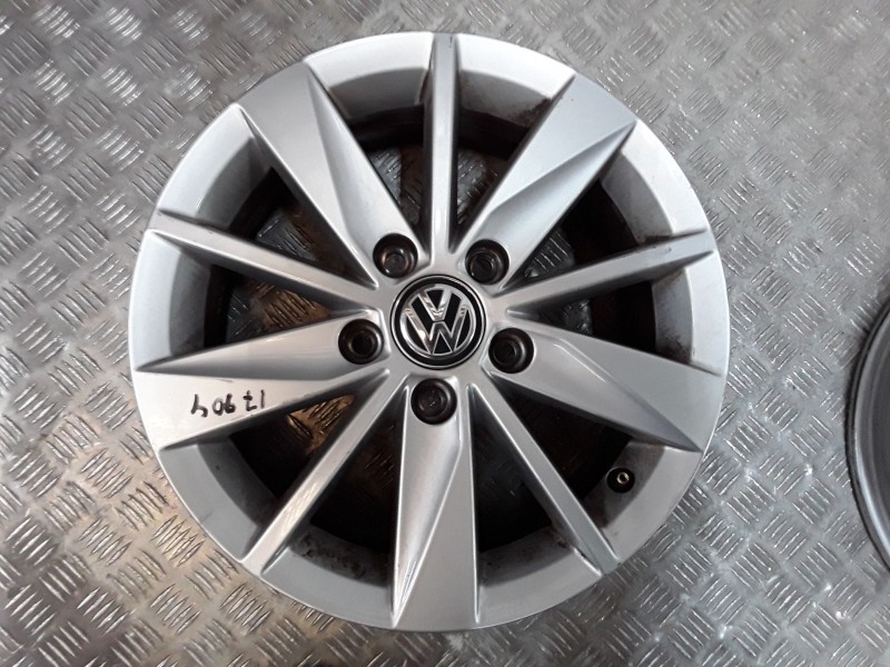Recambio de juego llantas aluminio para volkswagen golf vii (5g1, bq1, be1, be2) 1.0 tsi referencia OEM IAM 6X15 5 TORN ET43 ALU