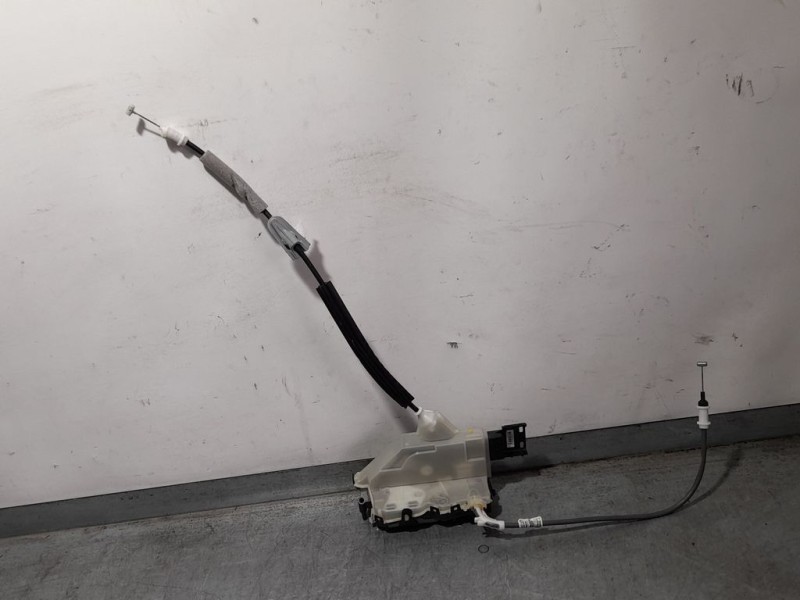 Recambio de cerradura puerta delantera derecha para ds 7 crossback performance line referencia OEM IAM 9820531180  